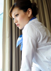 Ameri Ichinose Stewardess