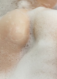 April Grantham Bubble Bath Zishy