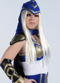 Ashe League of Legend Cosplay