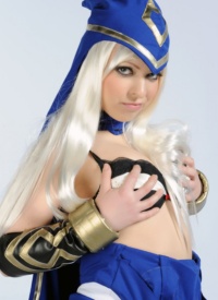 Ashe League of Legend Cosplay