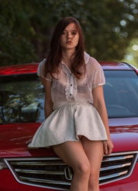 Audrey Car Posing Fame Girl