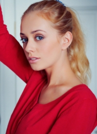 Jennifer Red Sweater