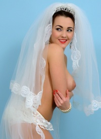Jodie Gasson Bride To Be