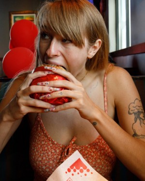Angel Youngs Eats A Red Robin Zishy 5