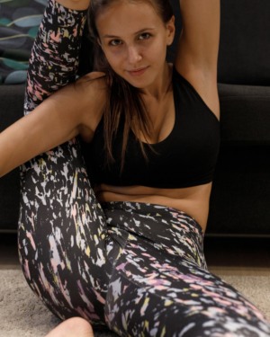 Jessica Albanka Flexible Zishy 2