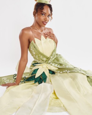 Lacey London The Princess And The Frog Tiana VR Cosplay X 2