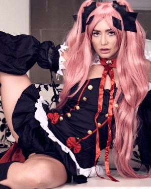 Sarah Sultry Krul Tepes VR Cosplay X 6