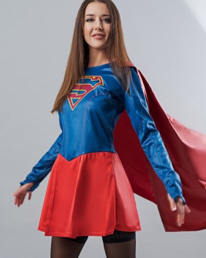 Sybil Supergirl VR Cosplay X 2